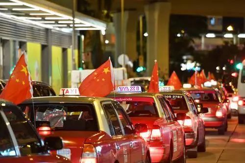港澳寶典官網(wǎng)網(wǎng)站入口,熱心司機(jī)回應(yīng)截停起火貨車(chē)實(shí)地執(zhí)行考察設(shè)計(jì)_高級(jí)款65.33.51