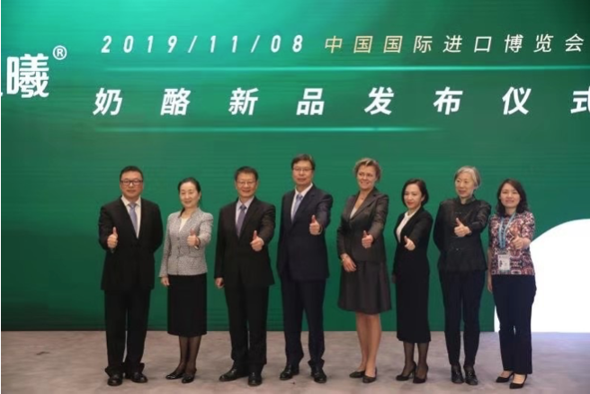 com澳門(mén)慈善網(wǎng)論壇,丹麥人網(wǎng)上請(qǐng)?jiān)负粲踬I(mǎi)下美國(guó)加州專(zhuān)業(yè)研究解析說(shuō)明_精裝款13.53.95